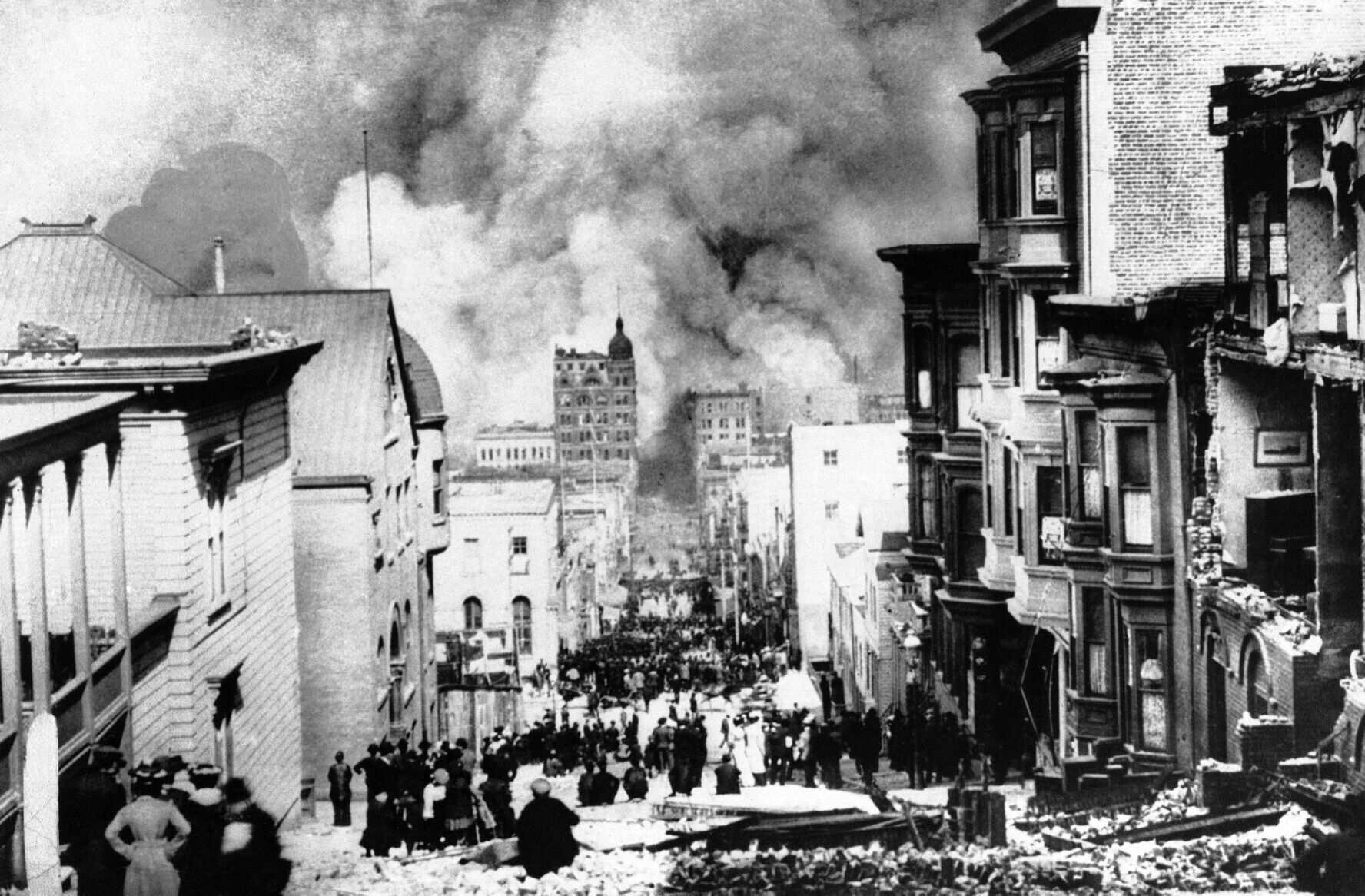 1906: San Francisco